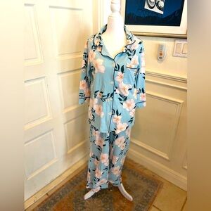 EUC Bedhead PJs Blue Floral Sz S